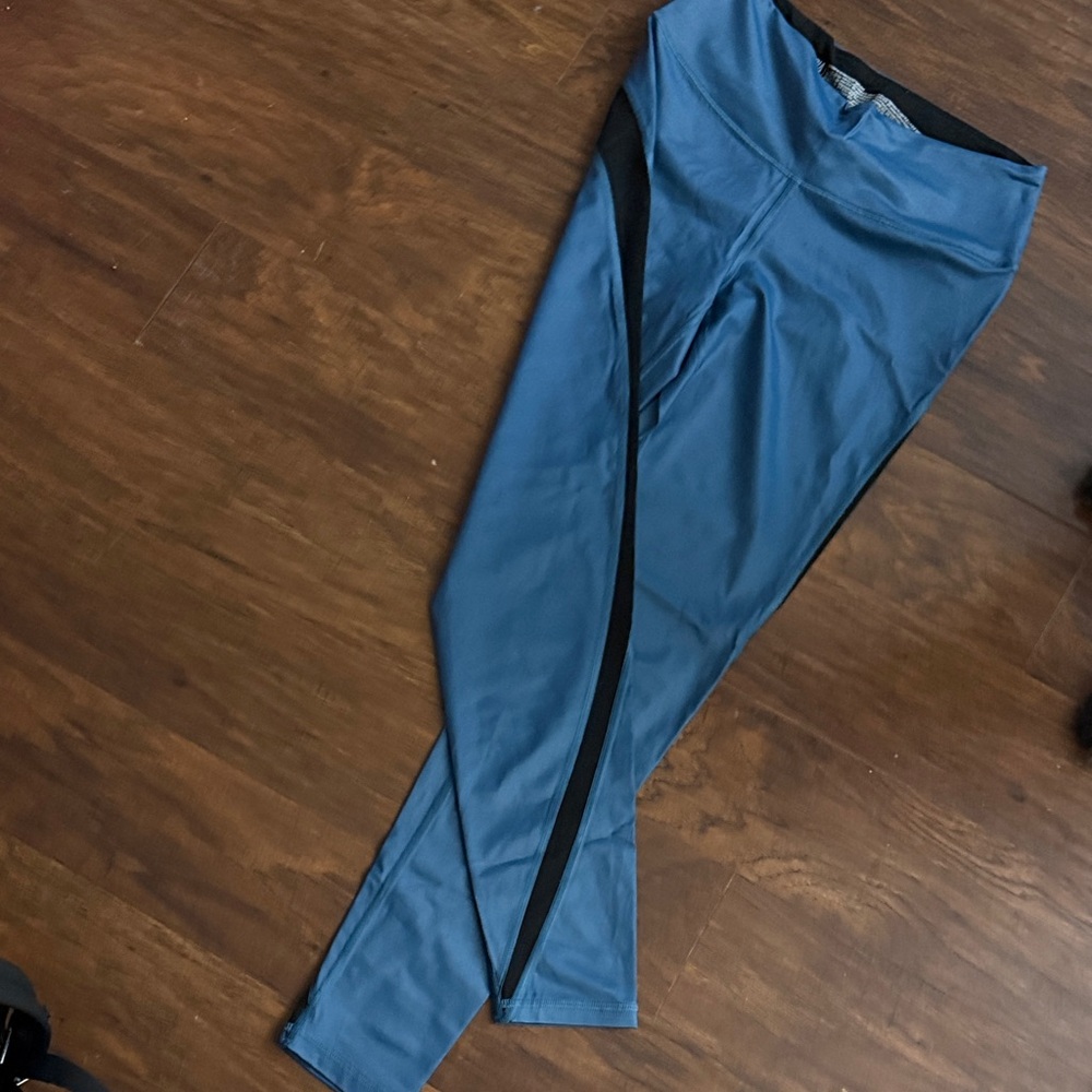 PINK Victoria's Secret Blue Leggings